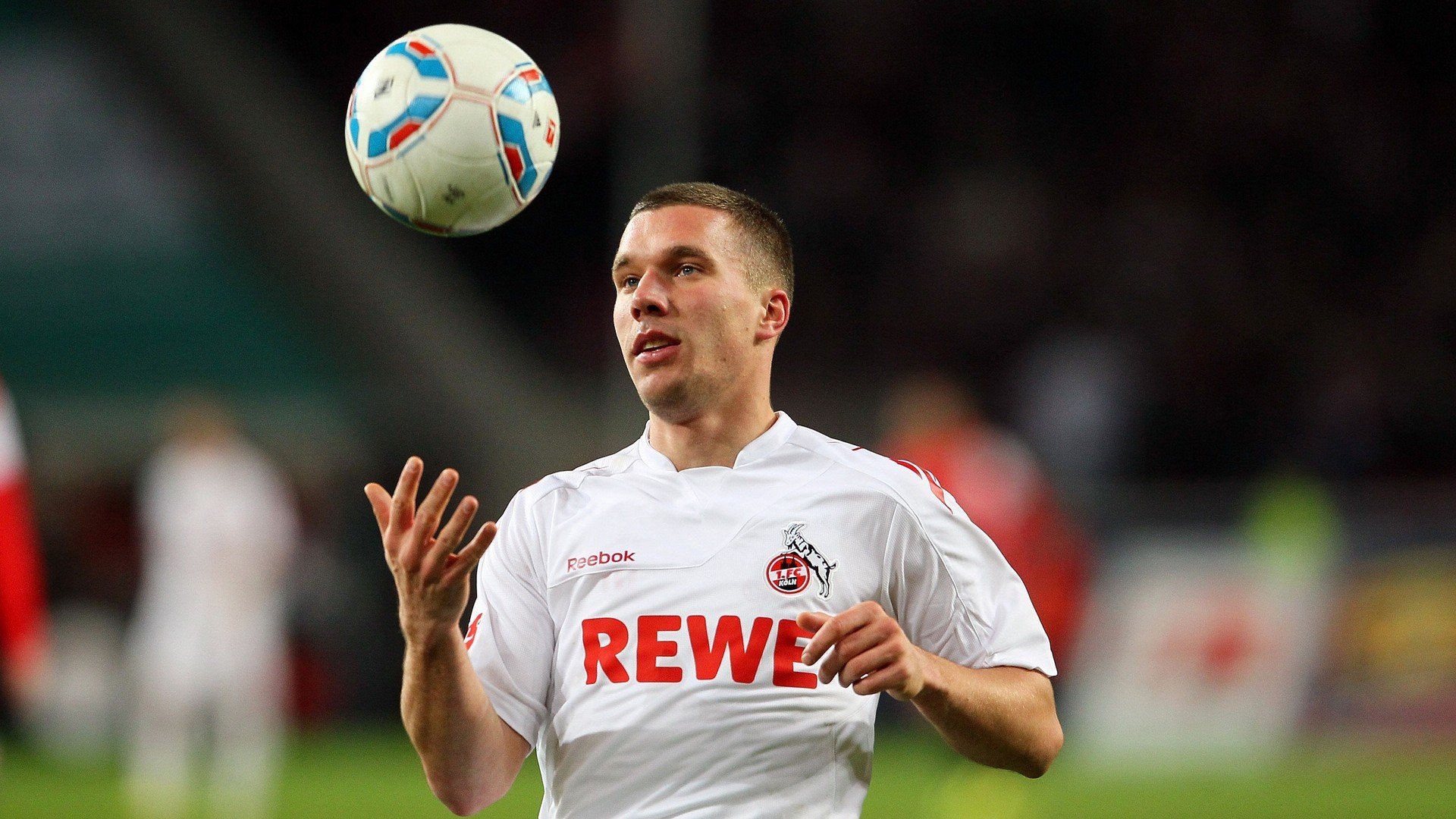 城市“8小时工作+1小时运动”倡议跑 正式起跑